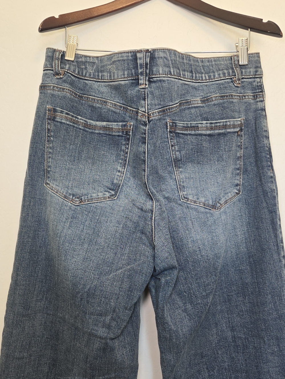 Wit & Wisdom Medium Wash Blue Wide Leg Jeans - Picture 8 of 14